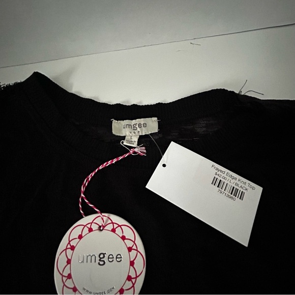 Umgee Black Distressed Women's Sweater with Fringe Details NWT - Picture 4 of 4